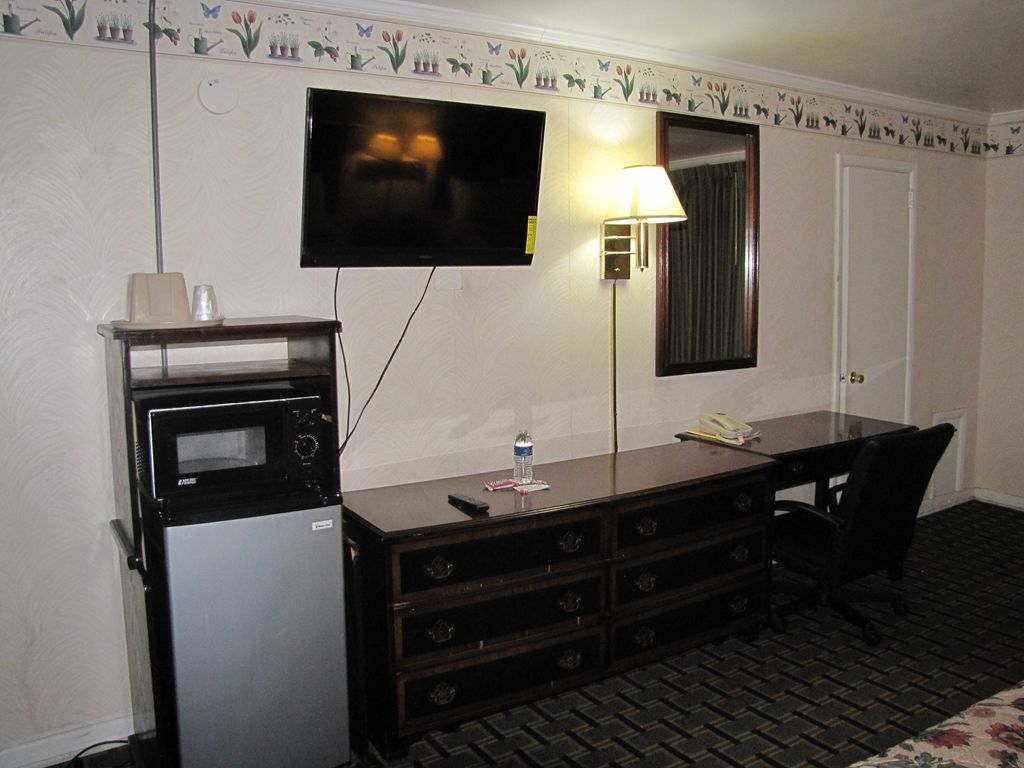 Rodeway Inn - Swainsboro Room photo